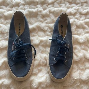 EUC suede light blue superga classic sneakers sz 41 1/2